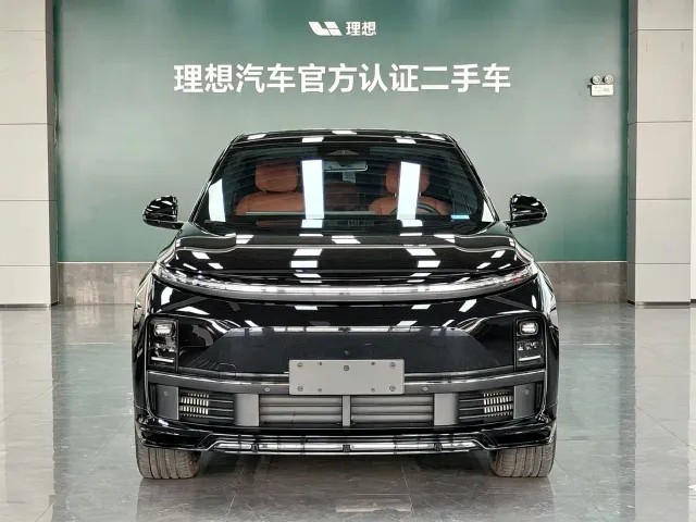 Li Auto L7 — Фото автомобиля 2