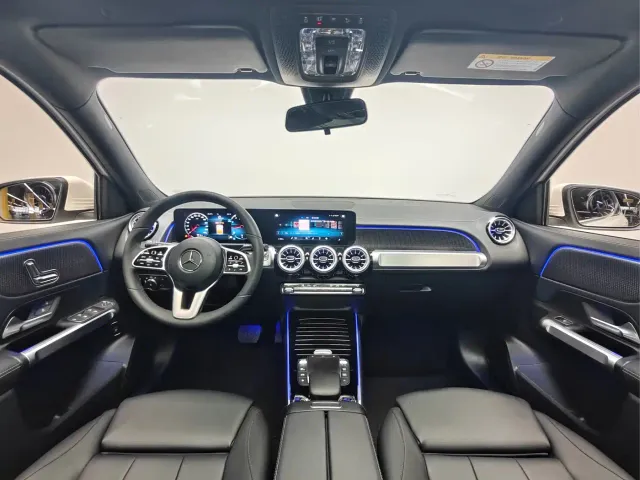 Mercedes-Benz GLB-Class — Фото автомобиля 10
