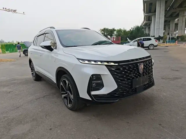 Roewe RX5 Max — Фото автомобиля 3