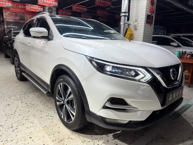 Nissan Qashqai — Фото автомобиля 3