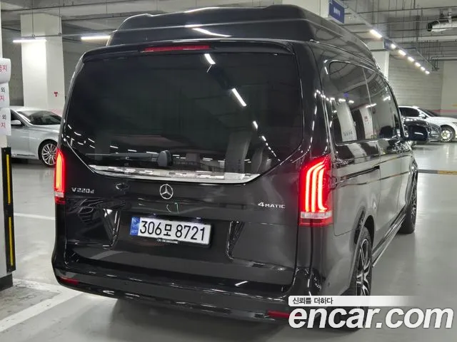 Mercedes-Benz V-Class — Фото автомобиля 3