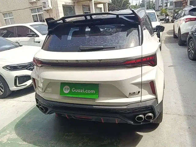 Geely Binyue — Фото автомобиля 5