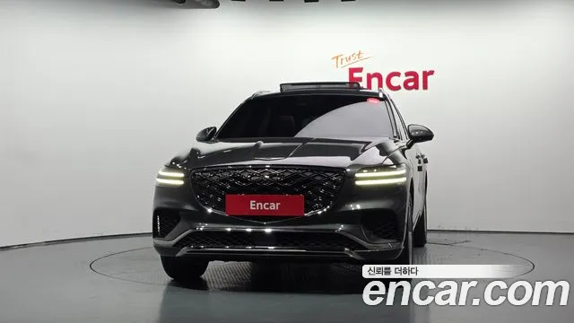 Genesis GV70 — Фото автомобиля 3