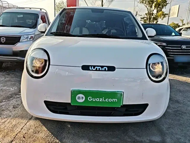 Changan Lumin — Фото автомобиля 2