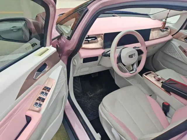 Geely Geometry E Firefly — Фото автомобиля 15