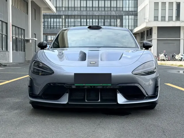 Фотография автомобиля — Xiaomi SU7 Ultra