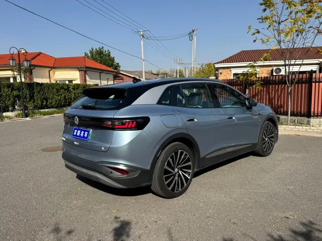 Volkswagen ID.4 X — Фото автомобиля 14