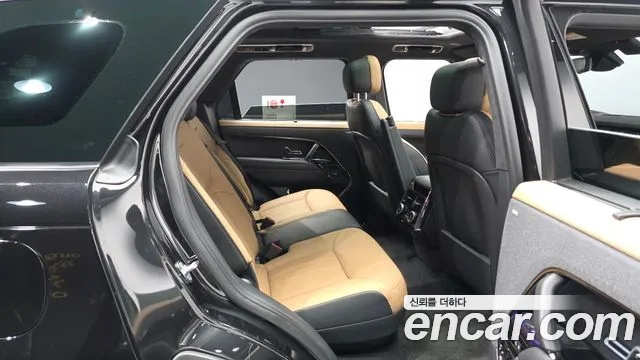 Land Rover Range Rover Sport — Фото автомобиля 12