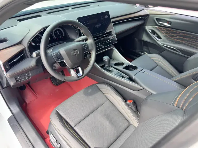 Toyota Avalon — Фото автомобиля 9
