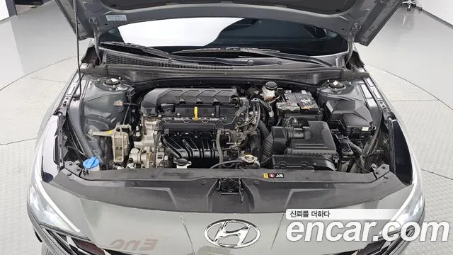 Hyundai Avante CN7 — Фото автомобиля 5