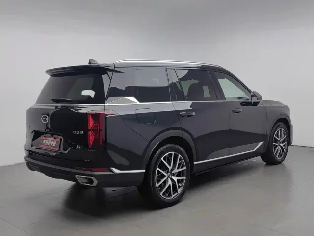 GAC Trumpchi GS8 — Фото автомобиля 2