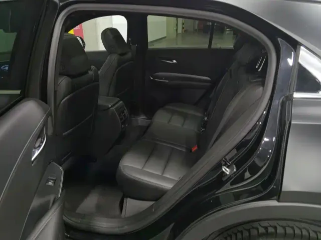 Cadillac XT4 — Фото автомобиля 15
