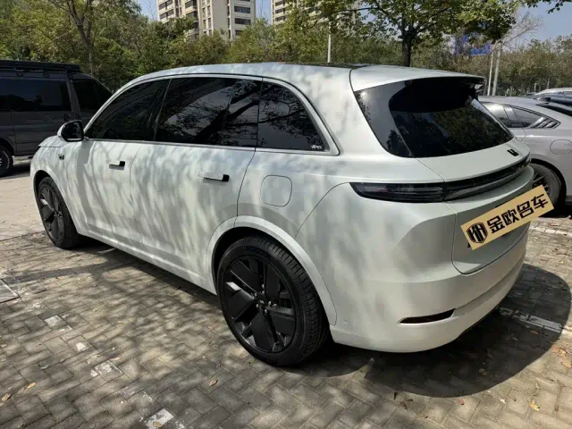 Li Auto Li Auto L7 2025 Max Smart Renewal Edition — Фото автомобиля 8