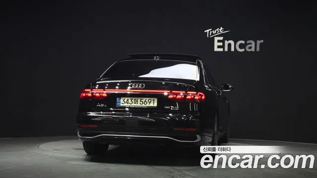 Audi A8 55 TFSI quattro Premium LWB — Фото автомобиля 2