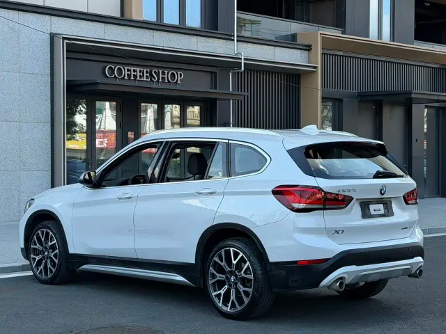 BMW X1 — Фото автомобиля 15