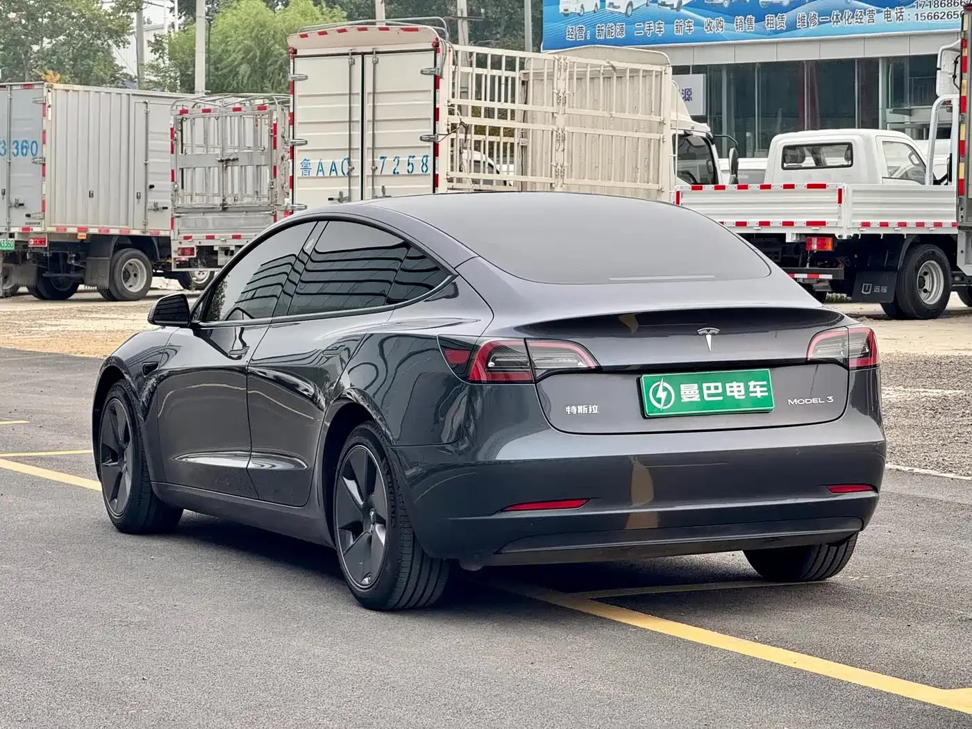 Tesla Model 3 2022 Model Rear-Wheel Drive Version — Фото автомобиля 12