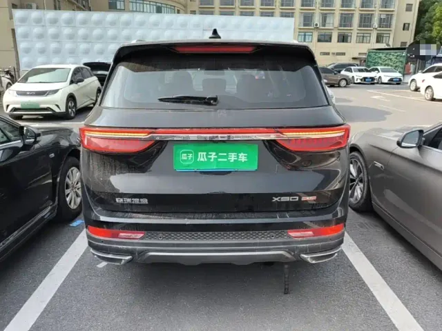 Jetour X90 Plus — Фото автомобиля 5