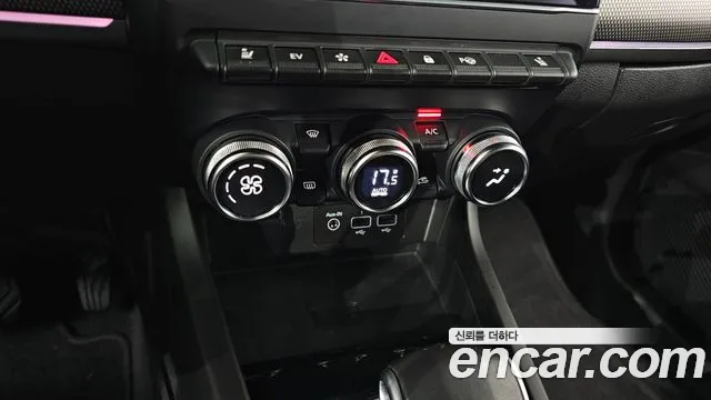 Renault-KoreaSamsung XM3 — Фото автомобиля 17