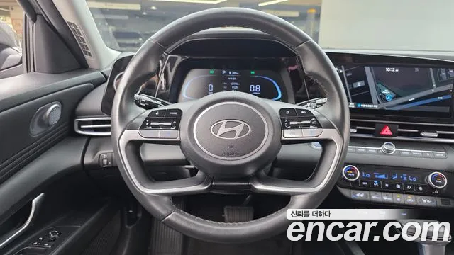 Hyundai Avante CN7 — Фото автомобиля 13