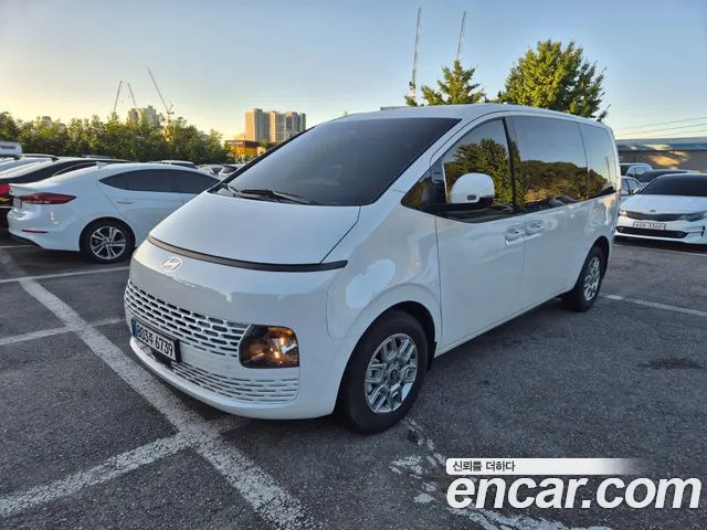 Hyundai Staria — Фото автомобиля 2