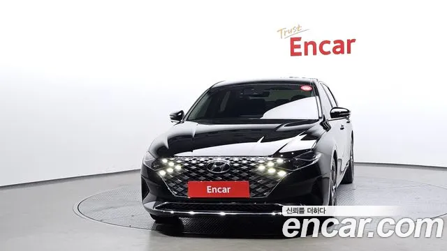 Hyundai Grandeur Новый Grandeur IG — Фото автомобиля 3