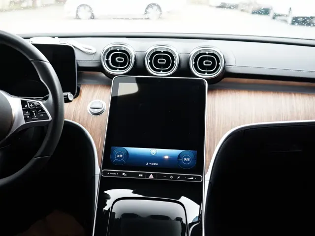 Mercedes-Benz C-Class — Фото автомобиля 12