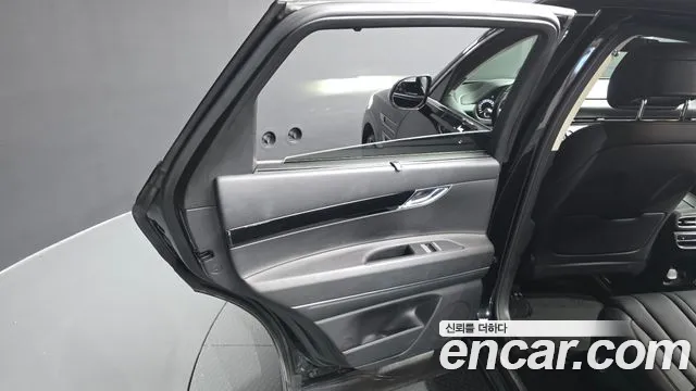 Genesis GV80 — Фото автомобиля 14