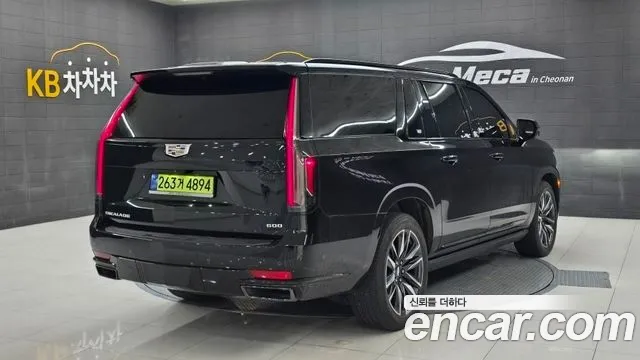 Cadillac Escalade Escalade 5 поколение — Фото автомобиля 3