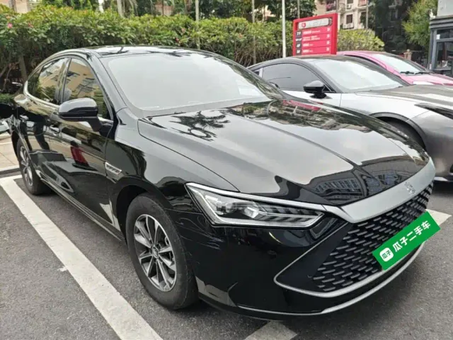 BYD Qin PLUS — Фото автомобиля 3