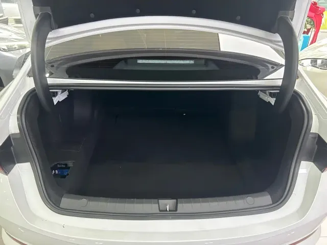 BYD Qin PLUS — Фото автомобиля 11