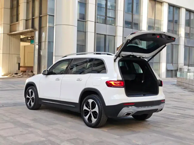 Mercedes-Benz GLB-Class — Фото автомобиля 12