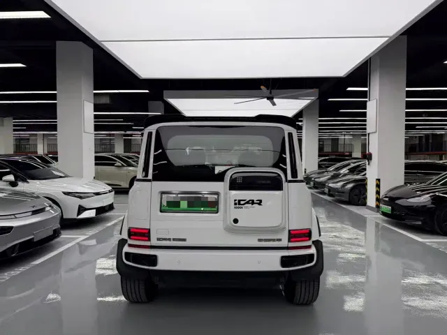iCAR V23 — Фото автомобиля 14