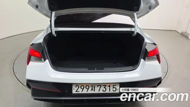 Hyundai Avante CN7 — Фото автомобиля 20