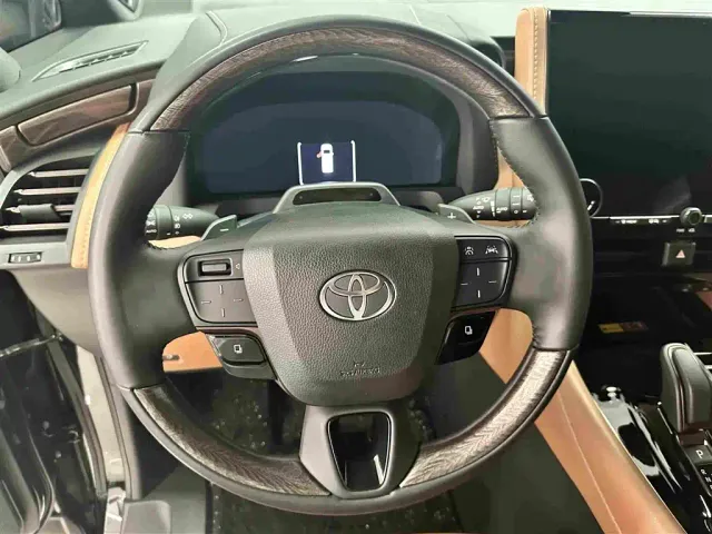 Toyota Alphard — Фото автомобиля 7