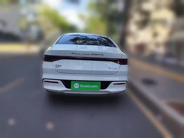BYD Qin PLUS — Фото автомобиля 5