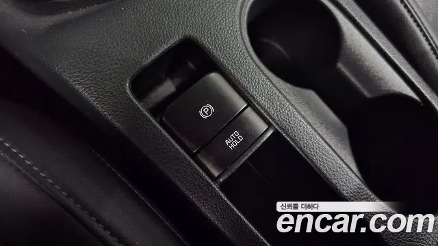 Kia Seltos New — Фото автомобиля 24