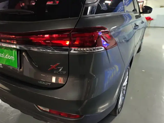 Changan X7 Plus — Фото автомобиля 7