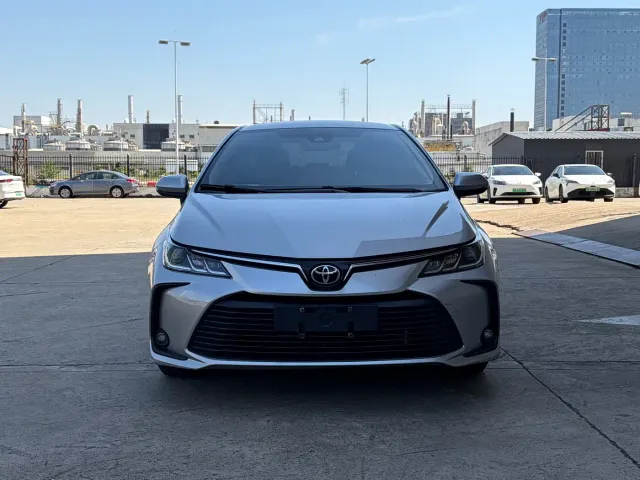 Toyota Corolla — Фото автомобиля 3