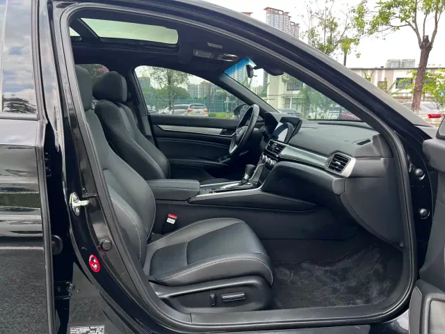 Honda Inspire — Фото автомобиля 5