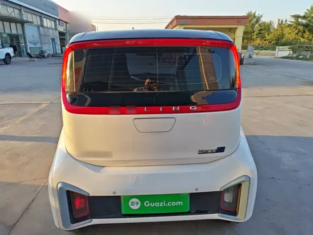 Wuling NanoEV — Фото автомобиля 5