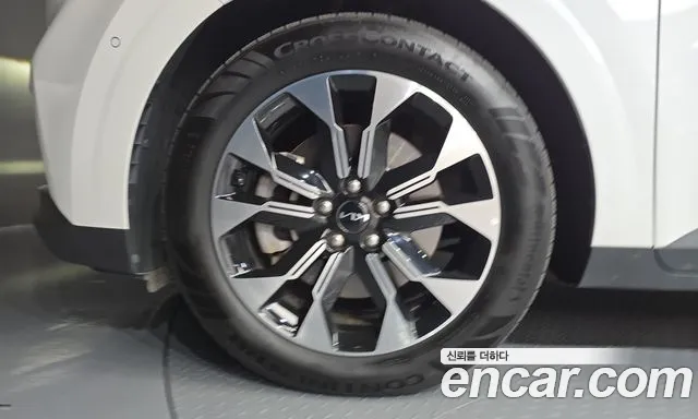 Kia Carnival 4th Gen — Фото автомобиля 5