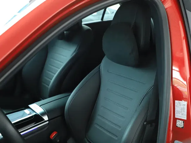 Mercedes-Benz C-Class — Фото автомобиля 6