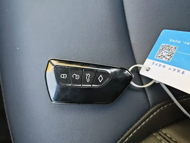 Buick Velite 6 — Фото автомобиля 8