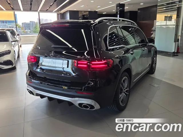Mercedes-Benz GLB-Class — Фото автомобиля 6