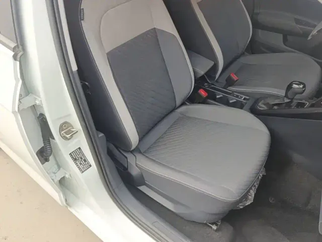 Volkswagen Lavida 2025 New Edge 1.5L Outstanding New Ease — Фото автомобиля 24
