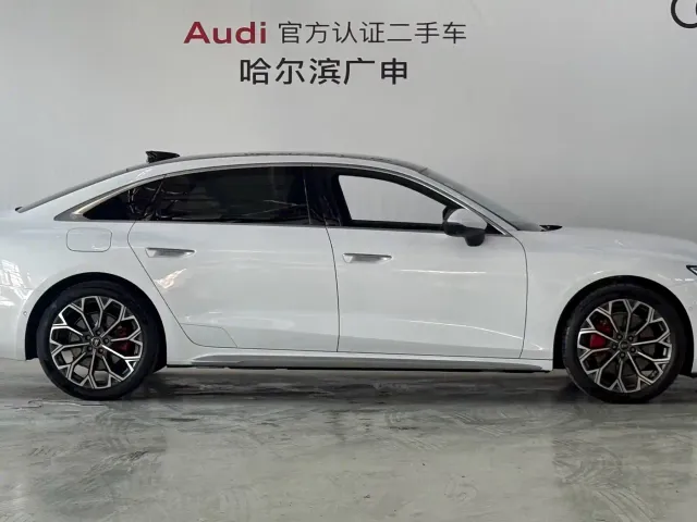 Audi A6L — Фото автомобиля 5