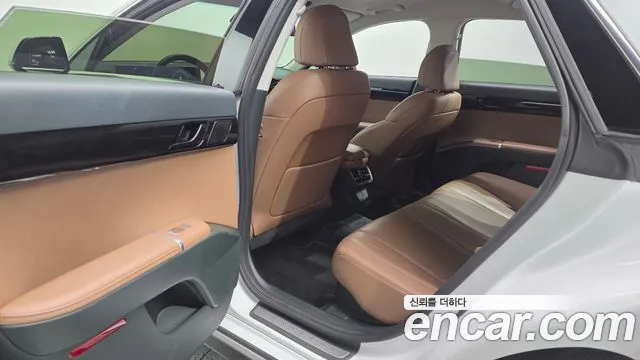 Hyundai Grandeur GN7 — Фото автомобиля 17