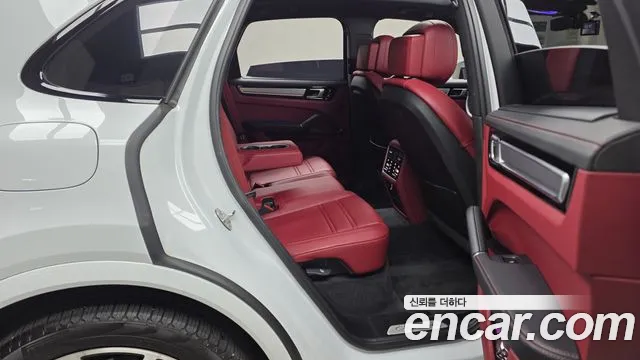 Porsche Cayenne PO536 — Фото автомобиля 12