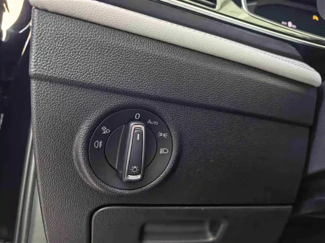 Volkswagen Tiguan L — Фото автомобиля 15