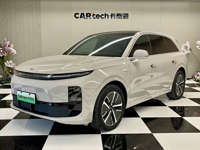 Фотография автомобиля — Li Auto L6